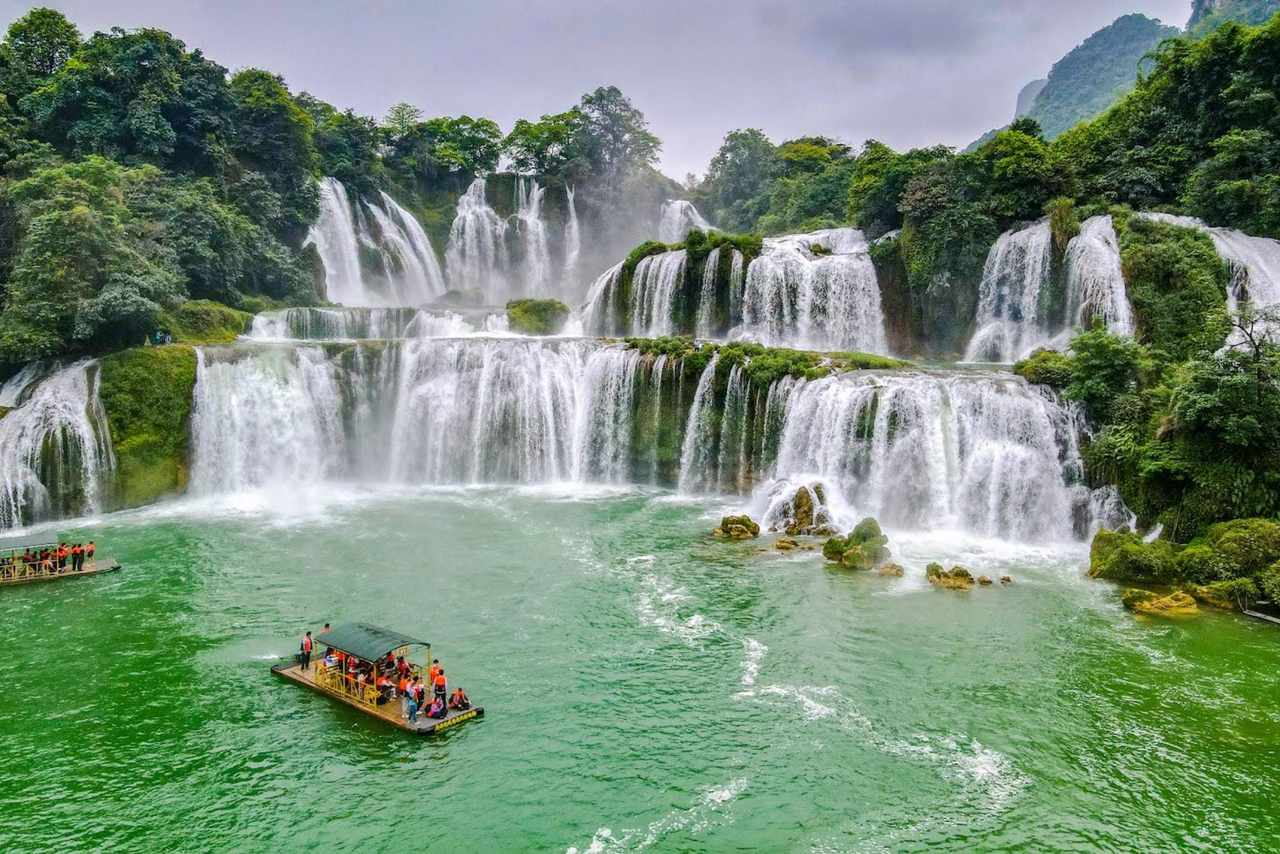 Ban Gioc Waterfall & Local Villages From Hanoi 3 Days 1 Night
